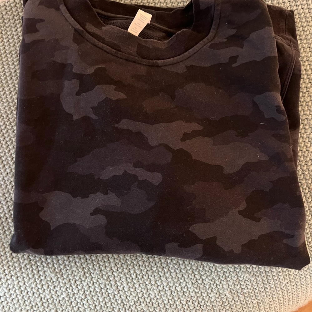 Lululemon classic camp crew neck hoodie